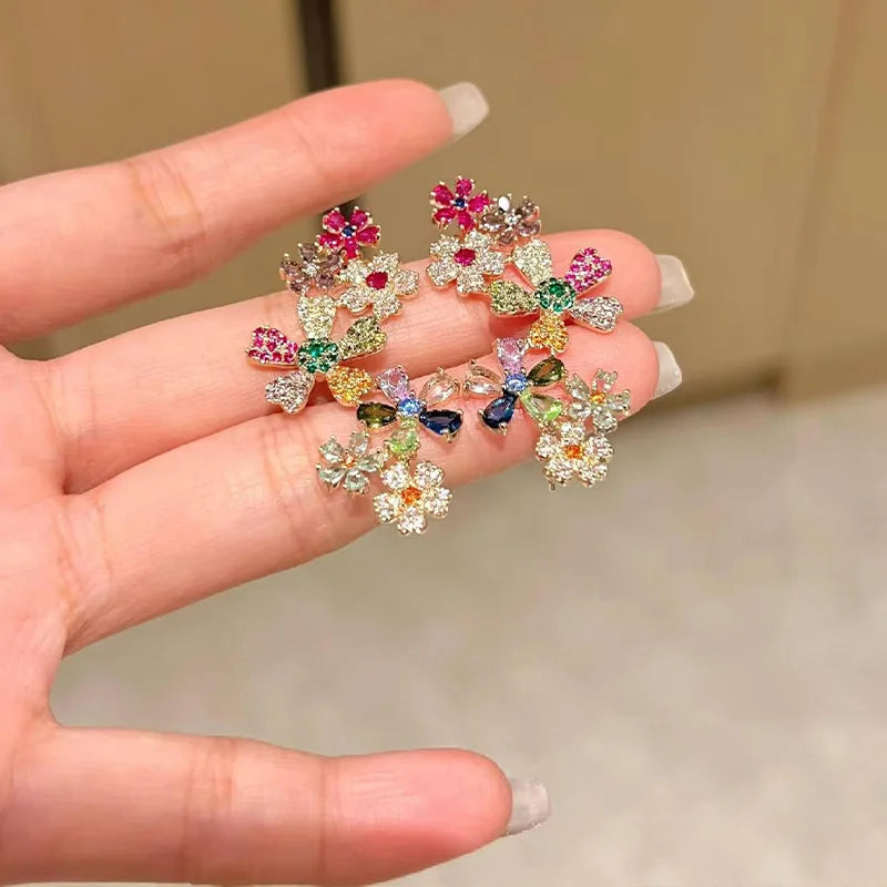 Gold-Plated Earrings Rainbow Zircon Petals Delicate Daisy Motif With Curved Silhouette — Gold | KIMLUD