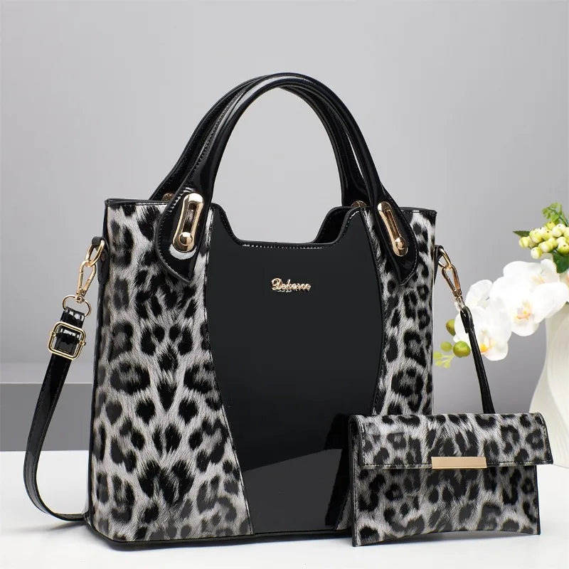 Crossbody Bag – Large Capacity – Patent Leather | KIMLUD