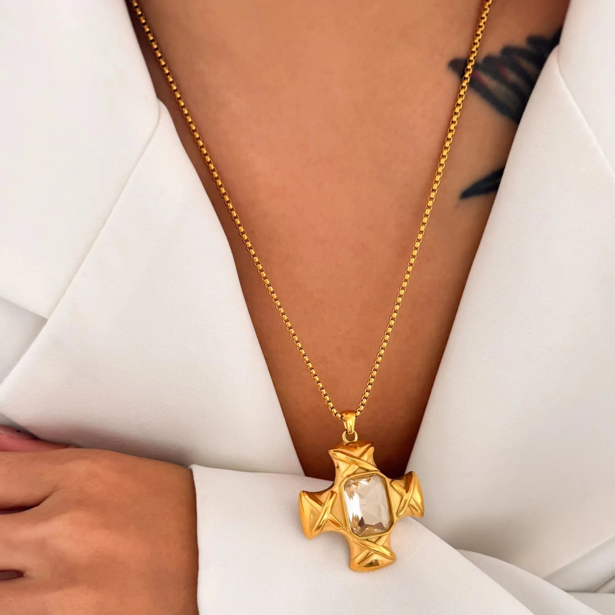 Stainless Steel Necklaces Gold Plated Cross Pendant — Gold | KIMLUD
