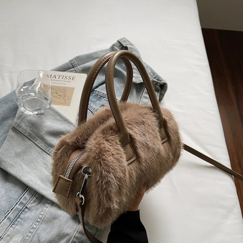 2025 Latest Winter Warm Soft Plush Top-handle Bags For Women All-match Designer Purses And Handbag Luxury Shoulder Crossbody Bag