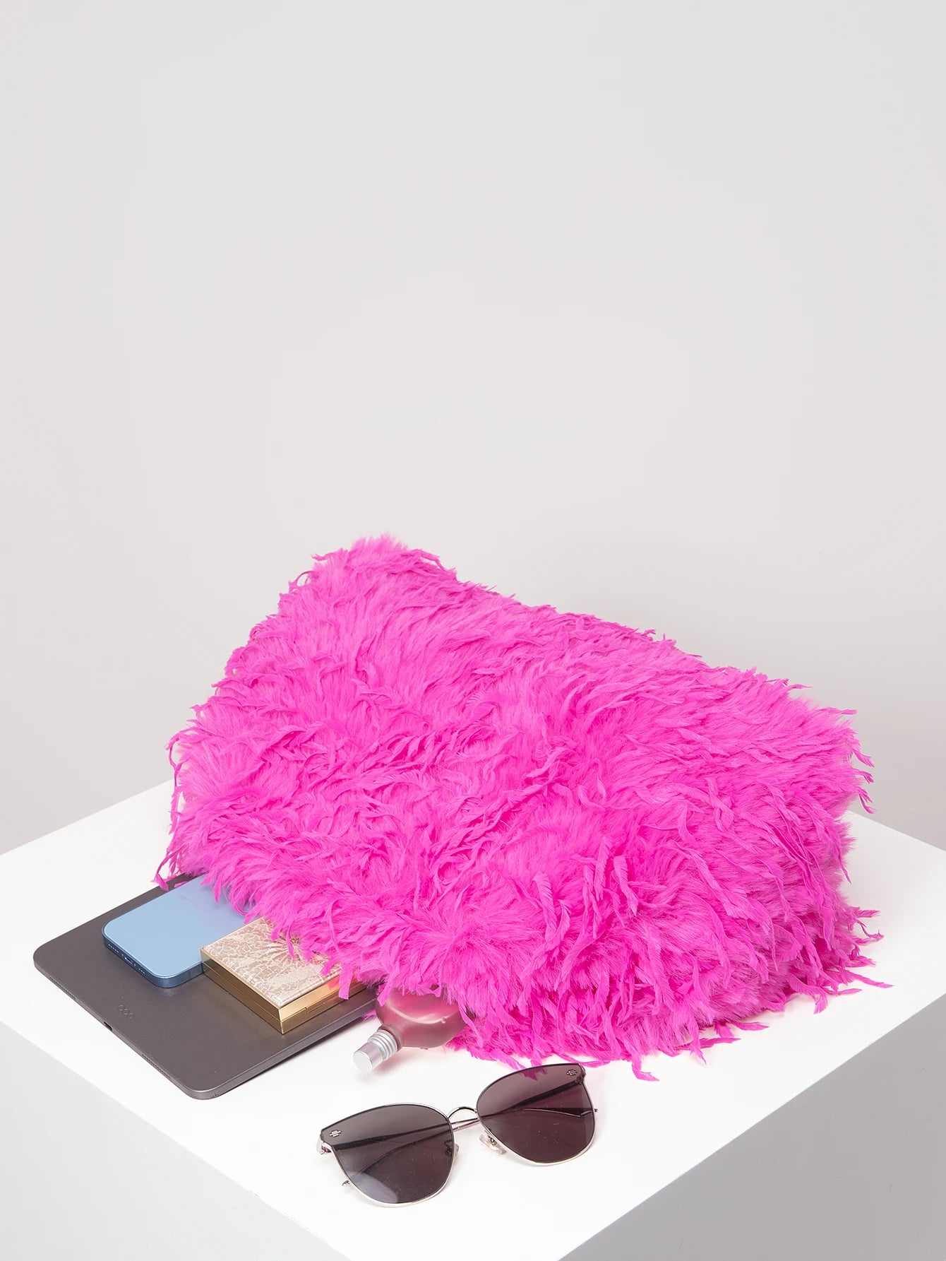 Dopamine Deluxe Clip Bag Polyester Fuzz Party — Black | KIMLUD