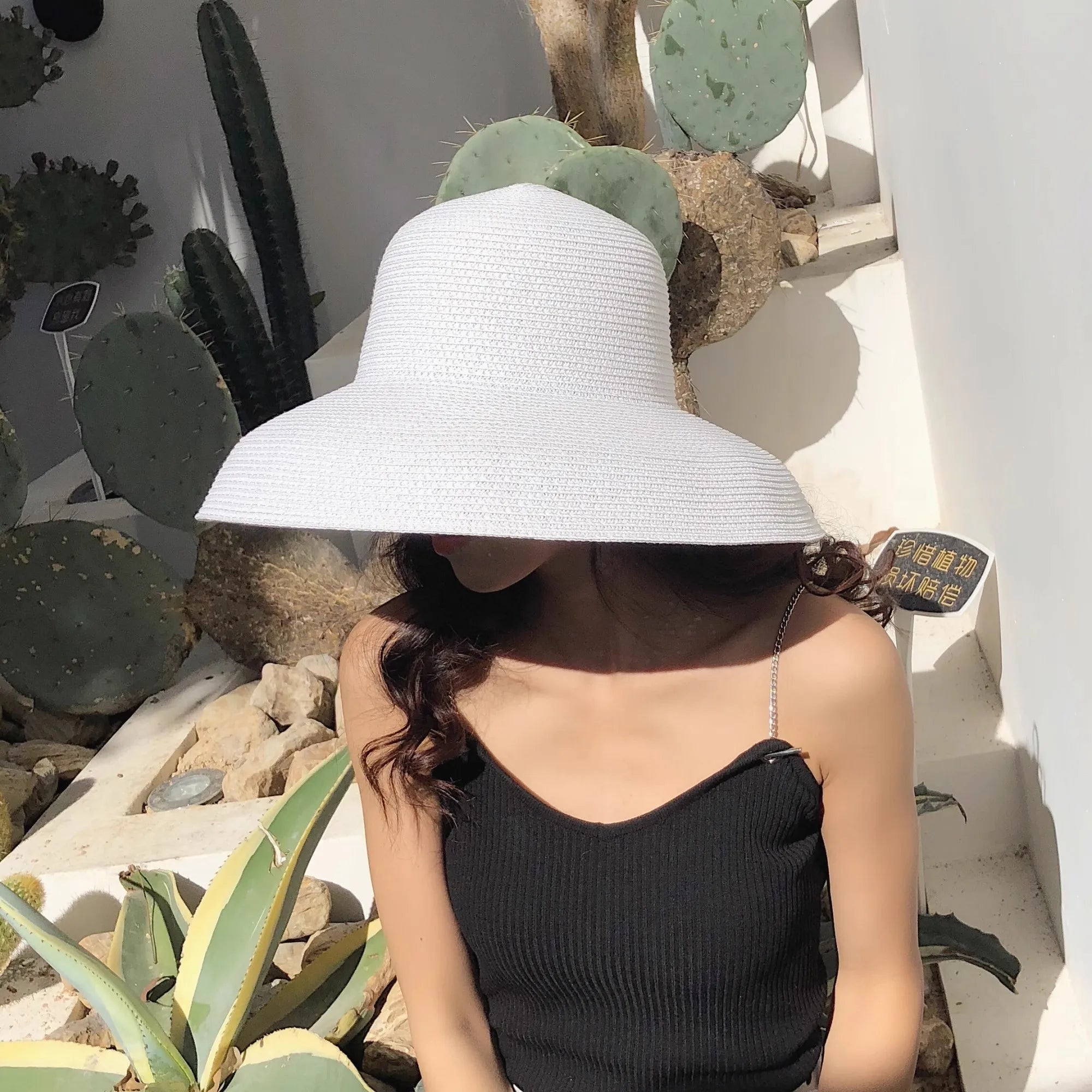 Straw Sun Hat Hepburn Foldable — Rose Red | KIMLUD