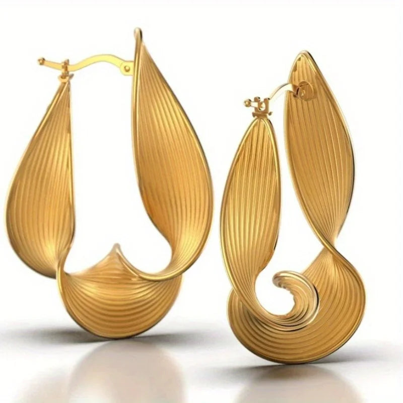 Hoop Earrings – Twisted Design – Gold Plated Copper – Gold | KIMLUD