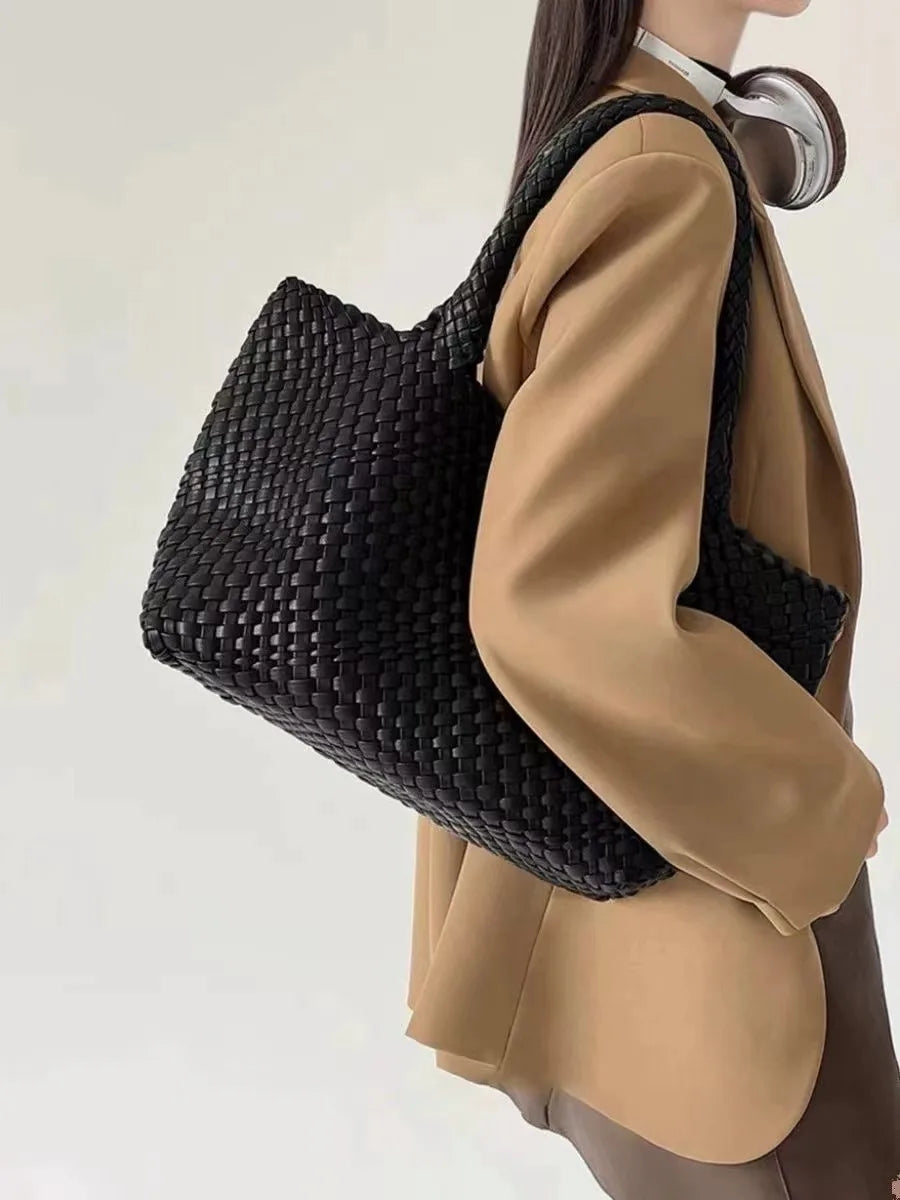 Neoprene Striped Tote Bag Hasp Closure — Black And White | KIMLUD