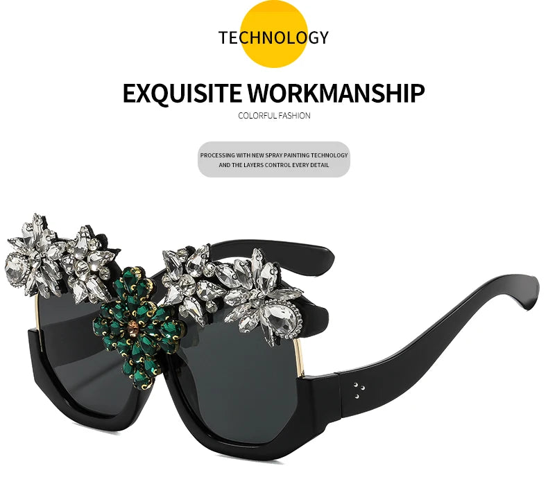 Oversized Floral Rhinestone Sunglasses Women Exaggerated Luxury Statement Eyewear for Retro Party Fashion Show V400