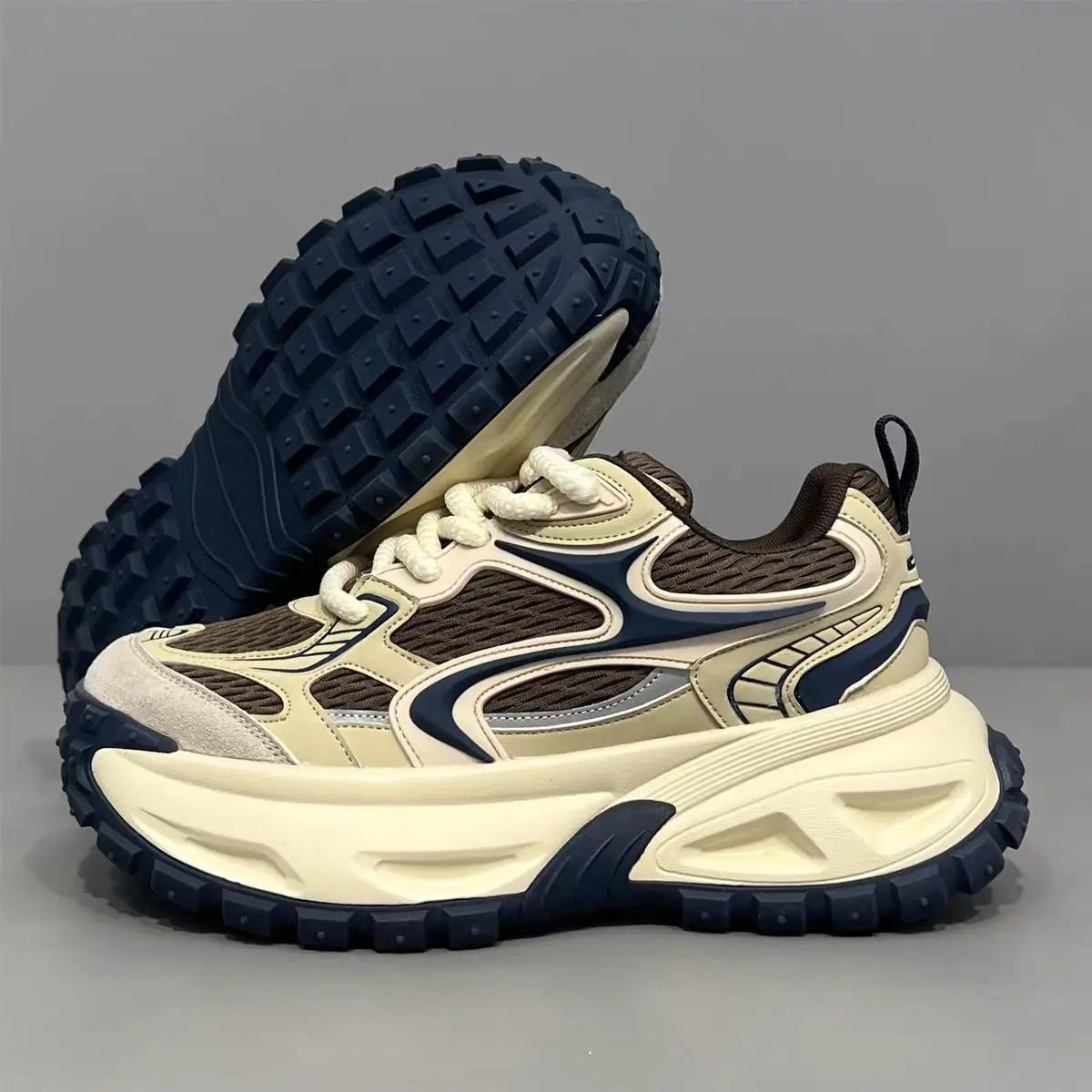 Casual Style Breathable Sporty Men's Shoes Thick Bottom Versatile High-End Lightweight Fashionable Dad Shoes Comfortable Wear