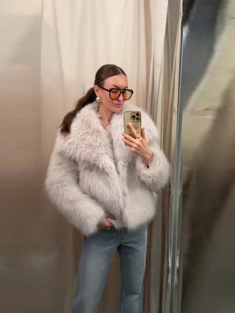 Luxury Thick Faux Fur Coat for Women Warm Soft Lapel Long Sleeve Eco-Friendly Outerwear for Autumn Winter Lady's Fur Coat