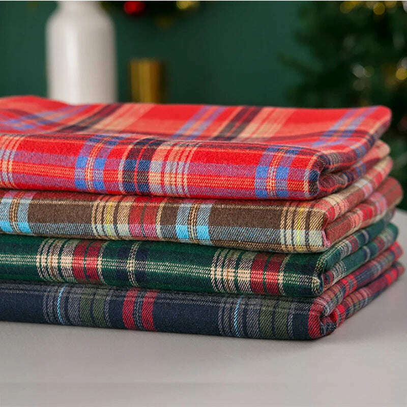Christmas Tablecloth Green Plaid 2024 New Year Table Cover Family Gathering Restaurant Photo Atmosphere Party Home Decorations - KIMLUD
