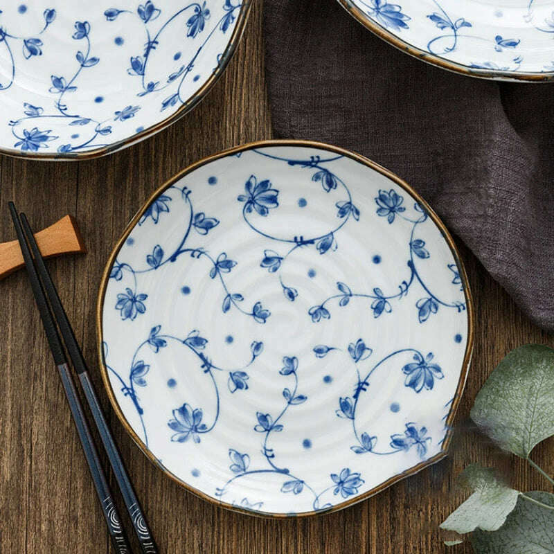 Creative Ceramic Plate Blue and White Porcelain Desktop Fruit Salad Dish Hotel Dinner Set Plates and Dishes Kitchen Cutlery - KIMLUD