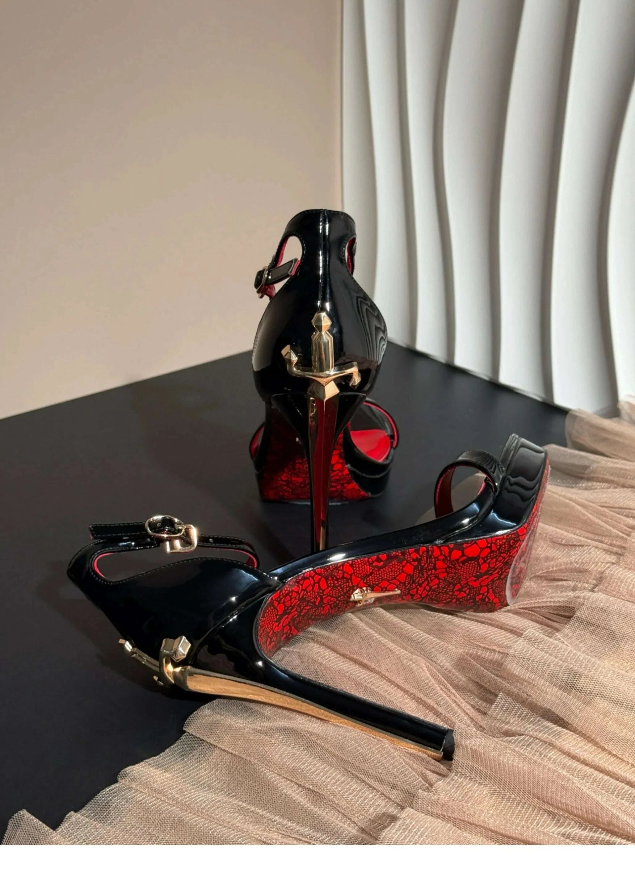 Elegant Sexy Patent Leather High Heeled Sandals Luxury Designer Fine Heel Fashion Women Zapatos