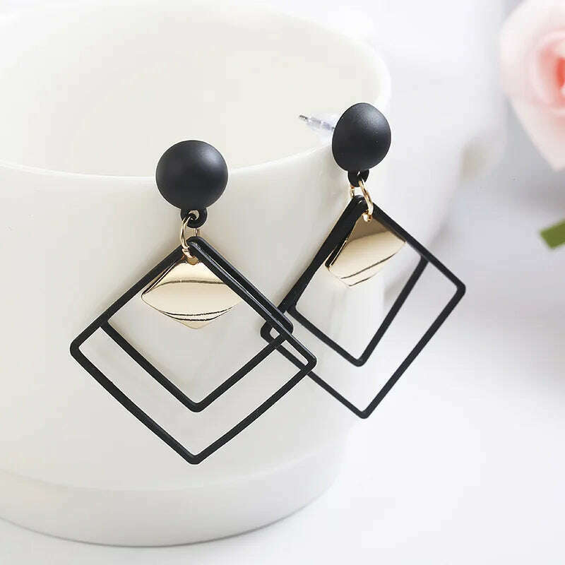 Exquisite Simulated Pearl Stud Earrings Fashion Long Statement Earrings for Womenn Party Wedding Female Jewelry Gift - KIMLUD