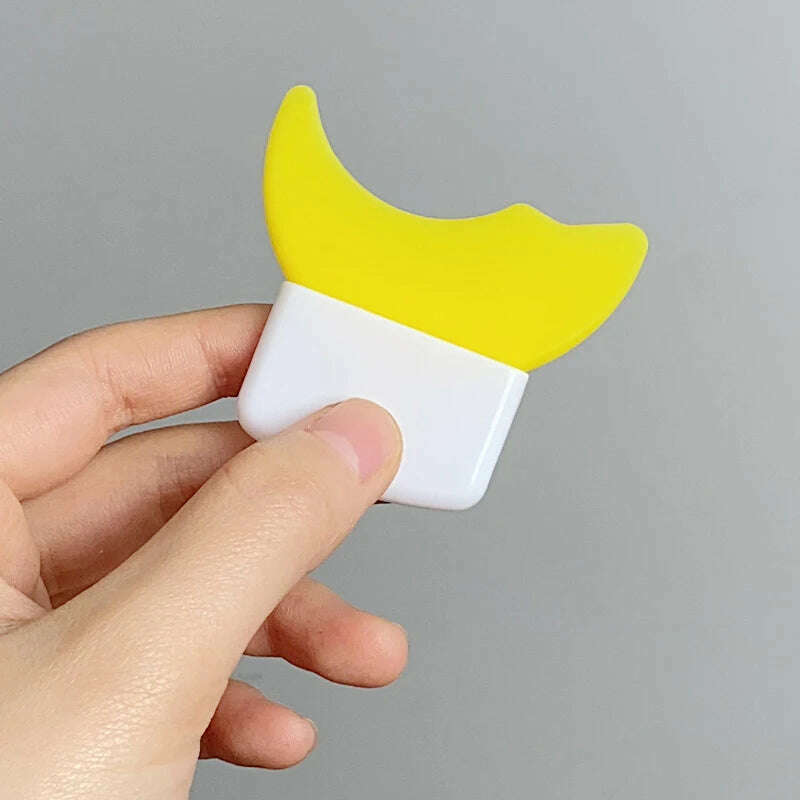 Eyeliner Makeup Stencils Multifunctional Silicone Mascara Lipstick Eyeshadow Makeup Template Resusable Beauty Makeup Tool - KIMLUD