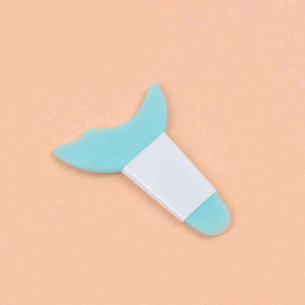 Eyeliner Makeup Stencils Multifunctional Silicone Mascara Lipstick Eyeshadow Makeup Template Resusable Beauty Makeup Tool - KIMLUD