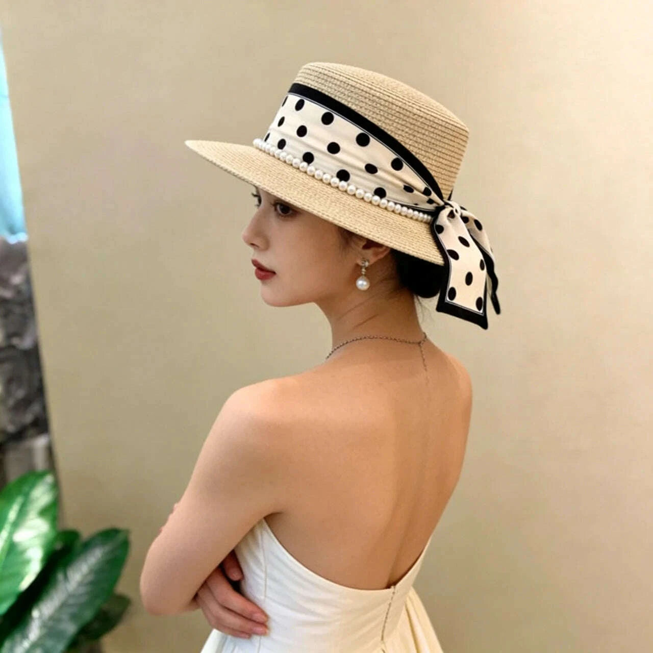 Fashion Straw Hat for Women Dot Ribbon Pearl Summer Wide Brim Sunshade Dome Basin Hats Franch Lady Elegant Travel Beach Sun Cap