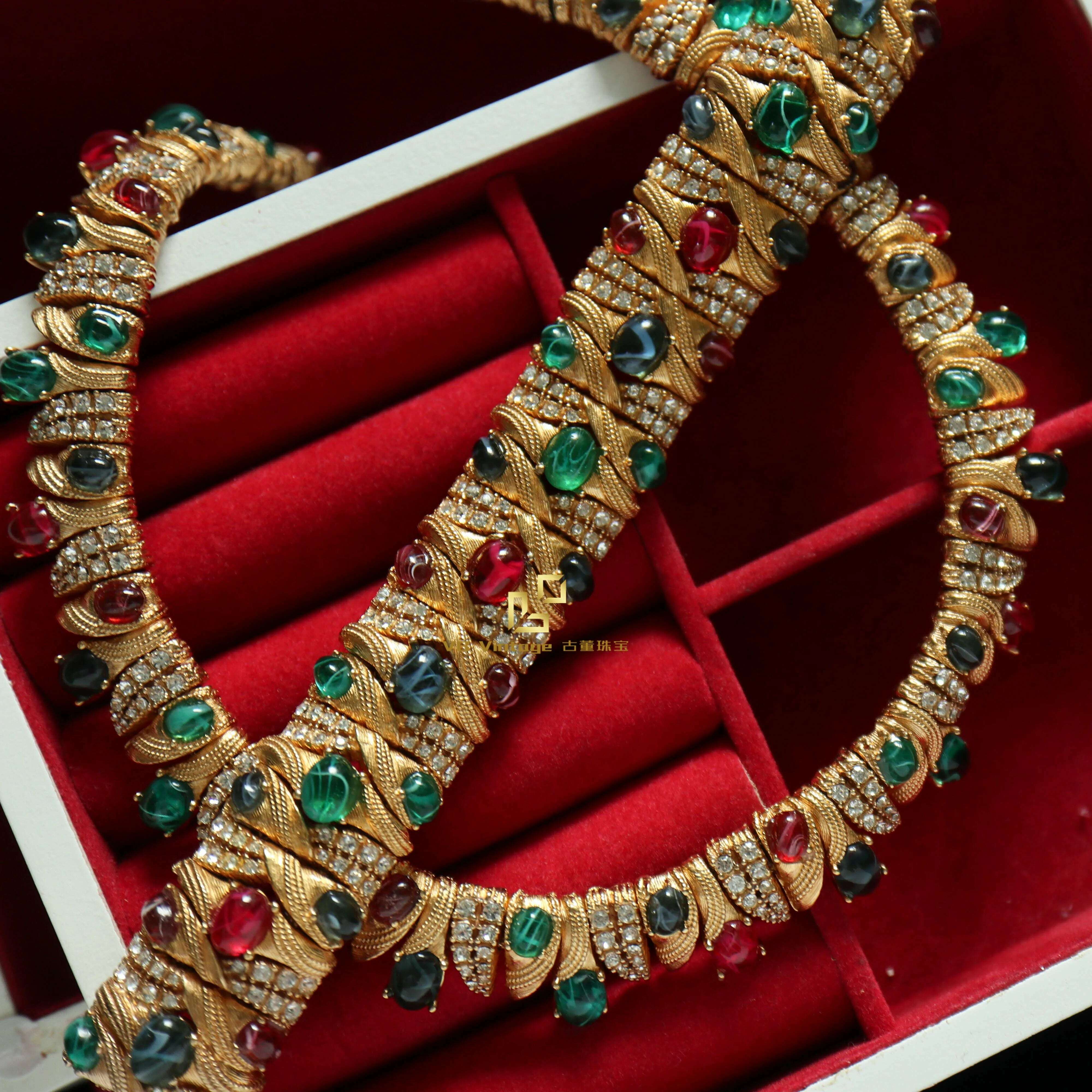 high-end 1:1 version Vintage luxury Jewelry set  colored gem necklace bracelet earrings Ear clips, KIMLUD Women's Clothes