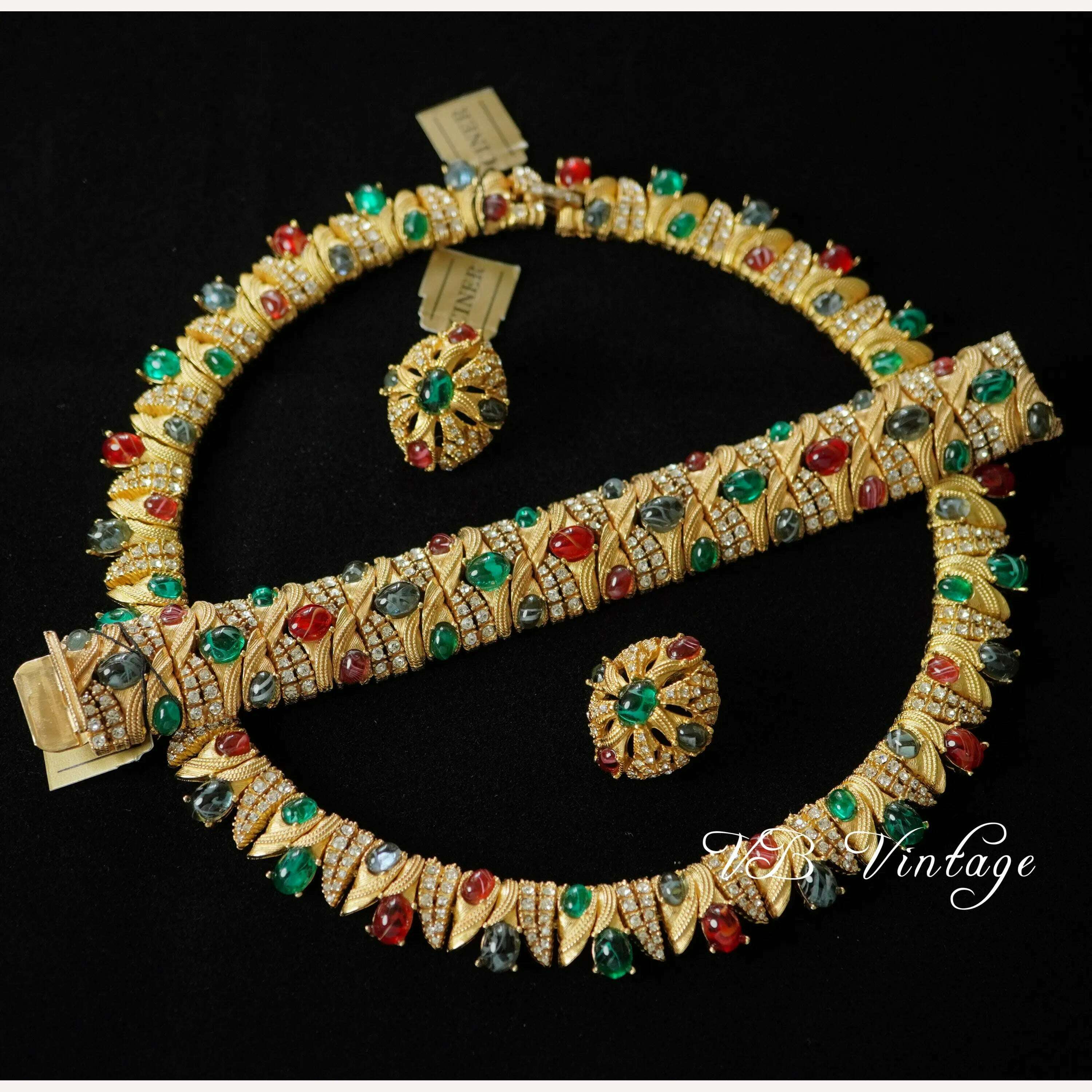 high-end 1:1 version Vintage luxury Jewelry set  colored gem necklace bracelet earrings Ear clips, one set, KIMLUD Women's Clothes