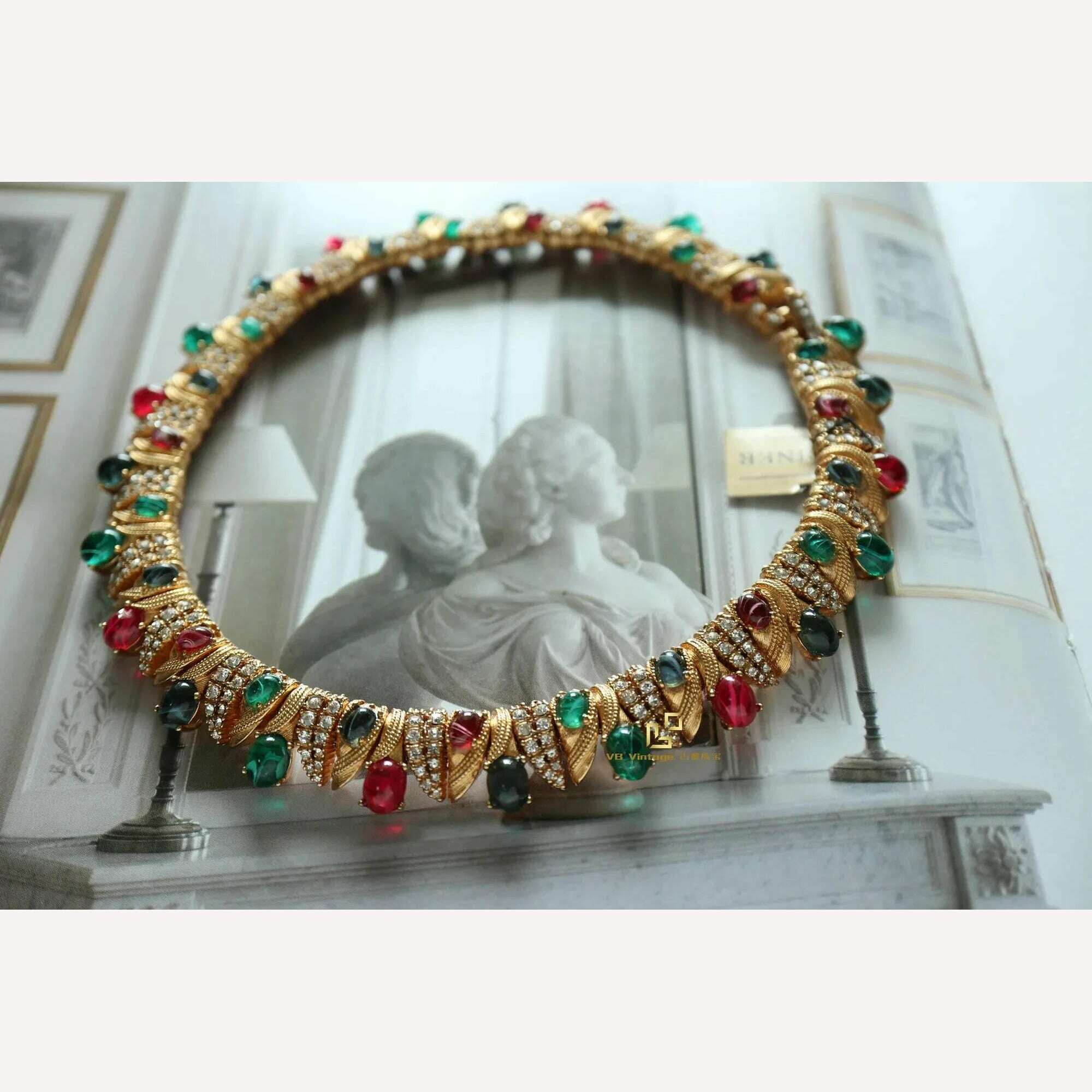 high-end 1:1 version Vintage luxury Jewelry set  colored gem necklace bracelet earrings Ear clips, necklace 1, KIMLUD Women's Clothes