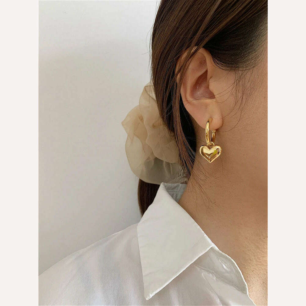 KIMLUD, Kshmir Heart-shaped stud metal Pendant Women&#39;s Earrings 2023 new fashion jewelry women&#39;s C-shaped earrings gift, KIMLUD Women's Clothes