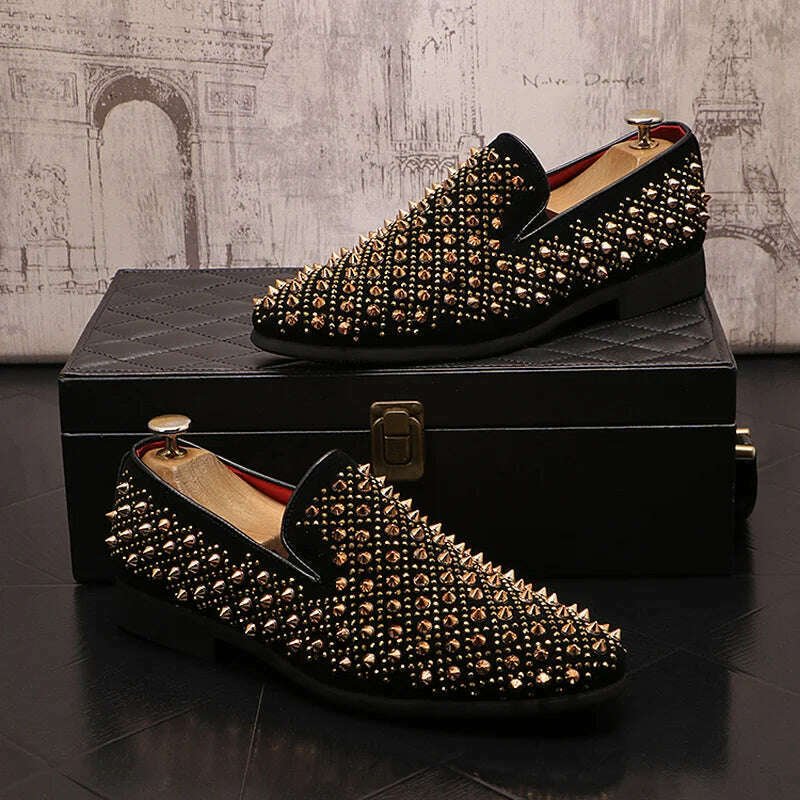 Luxury Brand Men's Fashion Rivets Shoes Black Punk Flats Loafers Men Handmade Spiked Man Party Wedding Shoes Soft Moccasins - KIMLUD