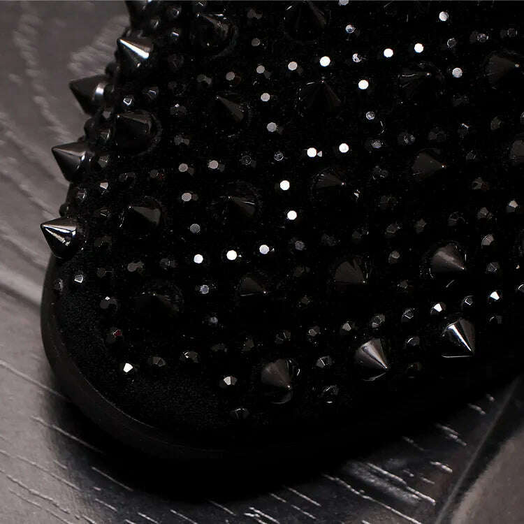 Luxury Brand Men's Fashion Rivets Shoes Black Punk Flats Loafers Men Handmade Spiked Man Party Wedding Shoes Soft Moccasins - KIMLUD