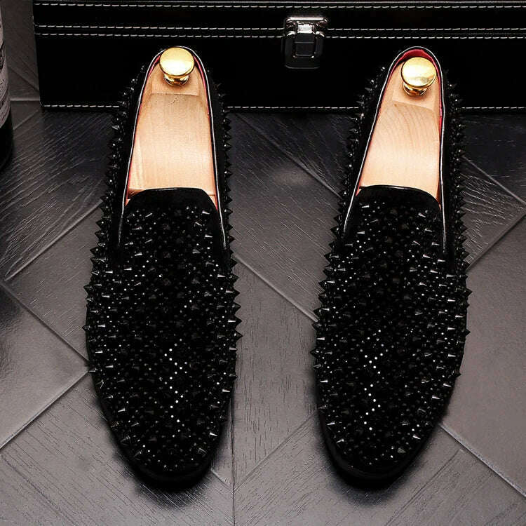 Luxury Brand Men's Fashion Rivets Shoes Black Punk Flats Loafers Men Handmade Spiked Man Party Wedding Shoes Soft Moccasins - KIMLUD