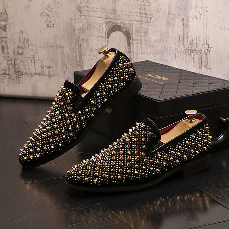 Luxury Brand Men's Fashion Rivets Shoes Black Punk Flats Loafers Men Handmade Spiked Man Party Wedding Shoes Soft Moccasins - KIMLUD
