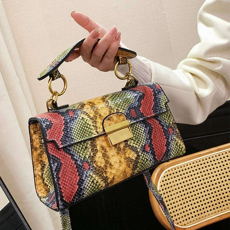 KIMLUD, Luxury Shoulder Bags for Women 2023 New Designer Handbag Fashion Snakeskin Leather Crossbody Bags Fashion Travel Messenger Bags, KIMLUD Women's Clothes