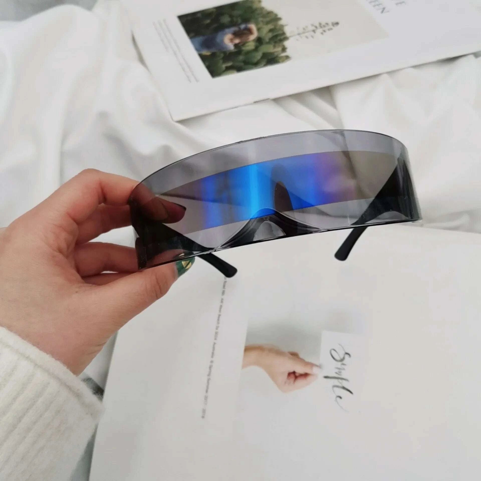 New Arrival Y2k women Sunglasses Laser Eyeglasses technological sense Mirrored Lens Eyewear Glasses integrated Men sun glasses