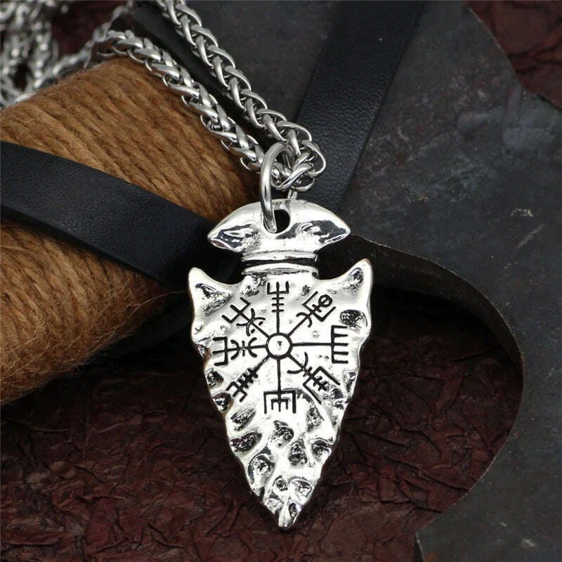 KIMLUD, Compass Logo Viking Necklace men women Accessories Charms Pendants Signpost Success Money Happiness Antique Silver Color Jewelry, Steel color, KIMLUD Women's Clothes