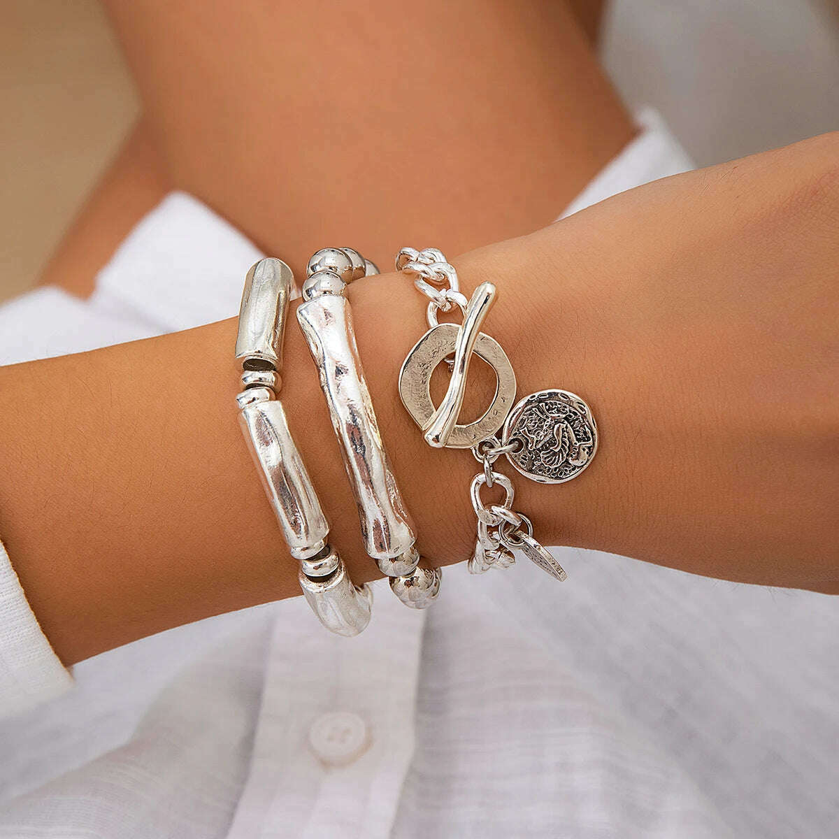 Ingemark 4Pcs/Set Vintage OT Buckle Coin Pendant Bracelet for Women on Hand Goth Open Charm Bangles Couple Friends Jewelry Gift - KIMLUD