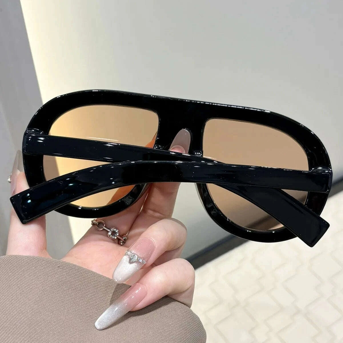 Sunglasses UV400 Retro Frog Frame Plastic Black | KIMLUD