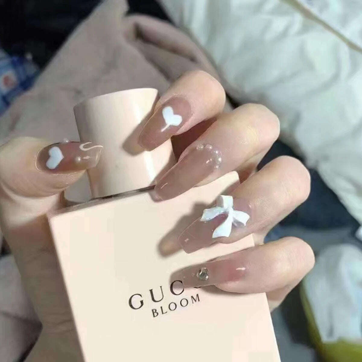 Trend Fashion Women Girls 24Pcs/Set Medium Coffin Shaped French Glitter Powder Star Stripe Wearable Fake Nail Press on Nail Art - KIMLUD
