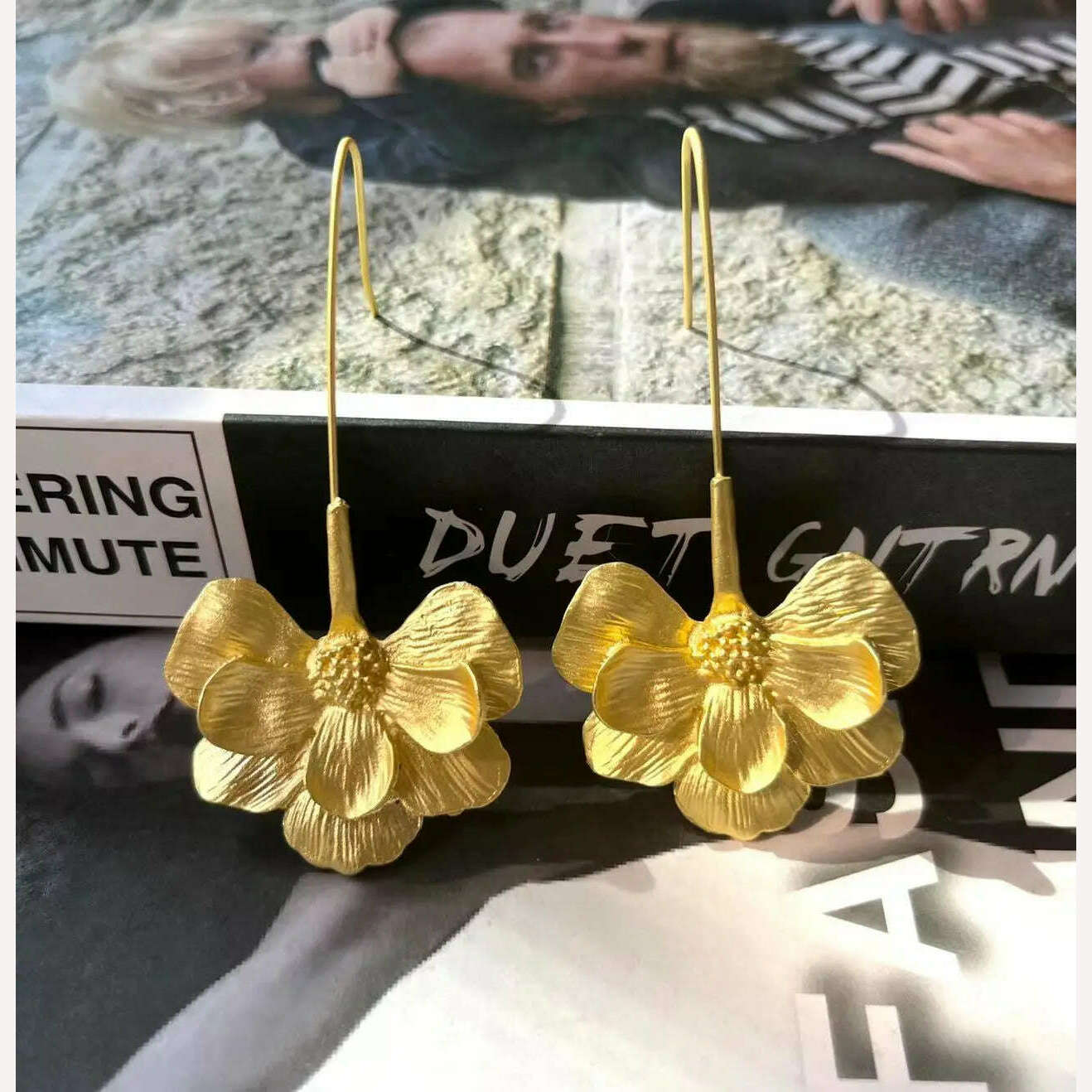 KIMLUD, Vintage Gold Color Ginkgo Leaf Earrings for Woman Party Casual Jewelry, KIMLUD Women's Clothes