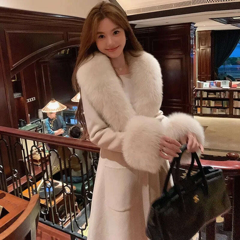 Winter super fluffy warm real fox fur collar down jacket cotton coat leather collar sleeve real fur universal scarf - KIMLUD